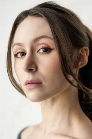 Courtney Mirelle