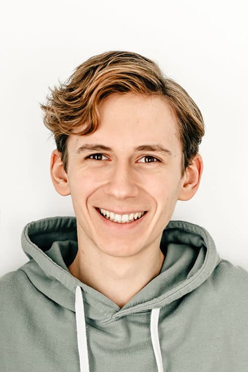 Zackary Villeneuve