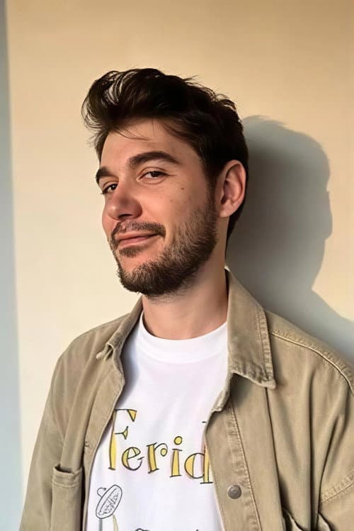 Emir Sağlam