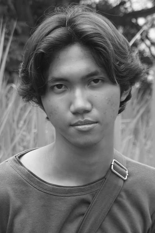 Ade Riziq Herlambang
